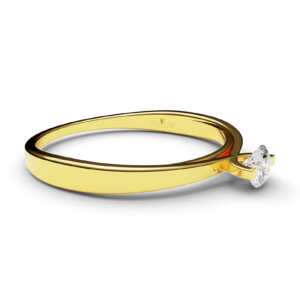 Anel solitário em ouro com pedra central e detalhe vazado trançado DB001