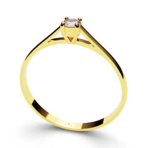 Anel solitário em ouro modelo com detalhe vazado e 4 garras DB009