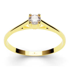 Anel solitário em ouro modelo com detalhe vazado e 4 garras DB009