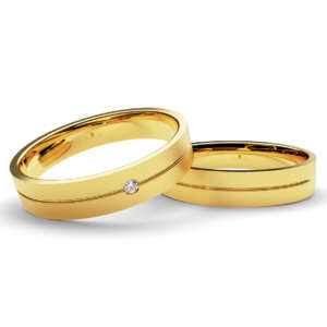 Par de Alianças em ouro modelo Abricó friso central AL075