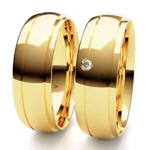 Par de Alianças em ouro modelo Gardênia com frisos AL009