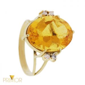 Anel de ouro com pedra colorida oval e 4 diamantes AN098