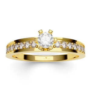 Anel de noivado solitário em ouro com pedras laterais rebaixadas NV022