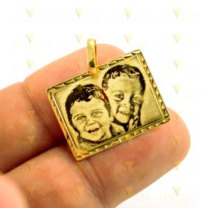 Pingente em ouro de placa com fotogravação de sua foto predileta PG049