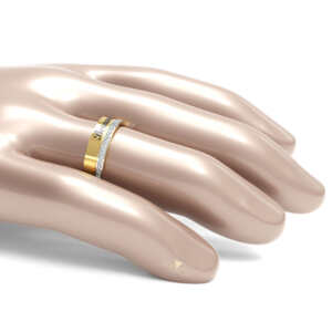 Par de Alianças em ouro modelo Black White nomes AL089