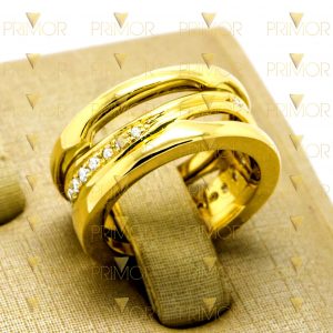 Par de Alianças em ouro modelo estilo Bvl vazada AL090